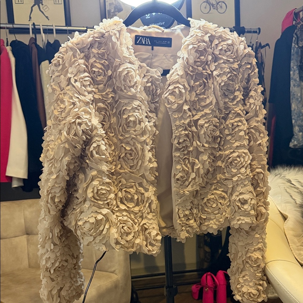 Zara cream Floral Parisian Embellished Jacket